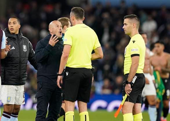 Birmingham, England, 22nd October 2024. Bologna™s head coach Vincenzo Italiano rages with the referee during the UEFA Champions League match at Villa Park, Birmingham. Picture credit should read: Andrew Yates Sportimage EDITORIAL USE ONLY. No use with unauthorised audio, video, data, fixture lists, club league logos or live services. Online in-match use limited to 120 images, no video emulation. No use in betting, games or single club league player publications. SPI-3403-0053