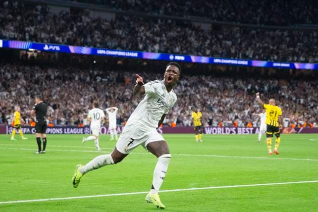 UEFA champions league - Real Madrid vs Borussia Dortmund MADRID, SPAIN - October 22: Vinicius jr of Real Madrid celebrates a goal during the UEFA champions league 2024 25 match between Real Madrid and Borussia Dortmund at Santiago Bernabeu Stadium. (Photo by Guillermo Martinez) Madrid Santiago BernabÃ u Stadium Spain Copyright: xGuillermoxMartinezx