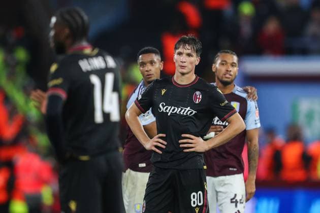 UEFA Champions League, League Stage Aston Villa v Bologna Giovanni Fabbian of Bologna reacts to his team s loss after the UEFA Champions League, League Stage Aston Villa vs Bologna at Villa Park, Birmingham, United Kingdom, 22nd October 2024 (Photo by Gareth Evans News Images) Birmingham Villa Park West Midlands United Kingdom Copyright: xGarethxEvans NewsxImagesx