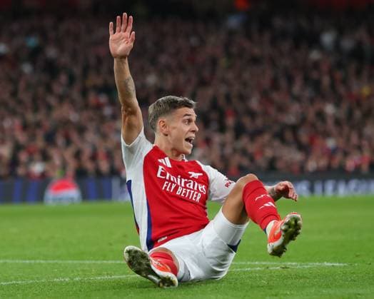 UEFA Champions League, League Stage Arsenal v FC Shakhtar Donetsk Leandro Trossard of Arsenal appeals during the UEFA Champions League, League Stage Arsenal vs FC Shakhtar Donetsk at Emirates Stadium, London, United Kingdom, 22nd October 2024 (Photo by Izzy Poles News Images) London Emirates Stadium Greater London United Kingdom Copyright: xIzzyxPoles NewsxImagesx