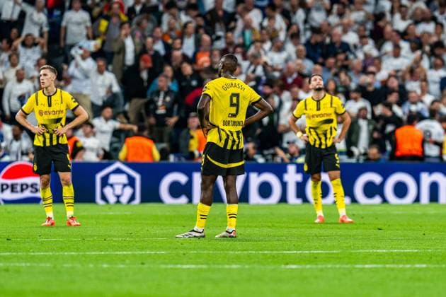 22 10 2024, Real Madrid vs Borussia Dortmund, UEFA Champions League, Matchday 3 Sadness and disappointment at Serhou Guirassy Borussia Dortmund, 9 Nico Schlotterbeck Borussia Dortmund, 4 Ramy Bensebaini Borussia Dortmund, 5 Copyright: xBahhoxKarax