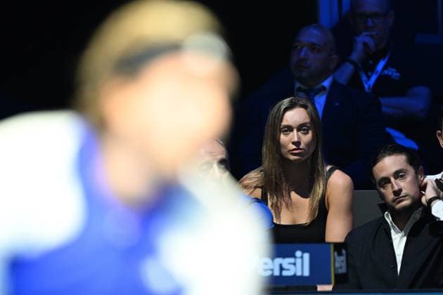 22nd October 2024; St. Jakobshalle, Basel, Switzerland; ATP, Tennis Herren 500 Swiss Indoors Basel Tennis, Day 2; Spanish tennis player Paula Badosa watches boyfriend Stefanos Tsitsipas (GRE) play his first round against Francisco Cerundolo (ARG)  ActionPlus12706333 DavidxEmm