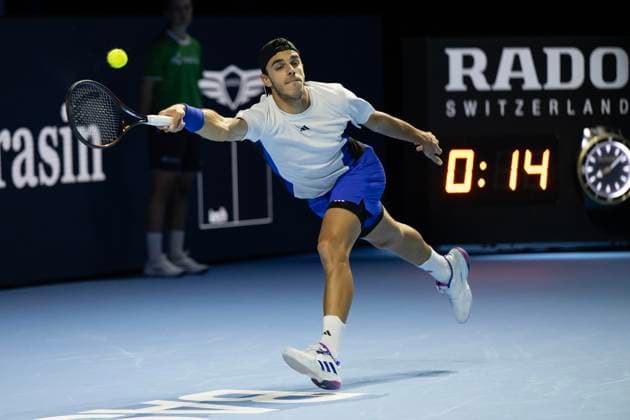 22nd October 2024; St. Jakobshalle, Basel, Switzerland; ATP, Tennis Herren 500 Swiss Indoors Basel Tennis, Day 2; Francisco Cerundolo (ARG) in action against Stefanos Tsitsipas (GRE) in the first round  ActionPlus12706336 DavidxEmm