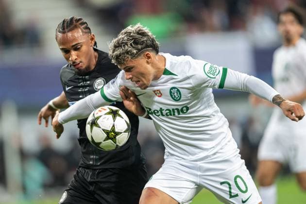 Maximiliano Araujo in the battle with Tochi Chukwuani during UEFA Champions league match, Sturm Graz - Sporting CP , 22. october 2024 Copyright: xMICHALxFAJT,ZOSPORTU.SKx DSC_3294