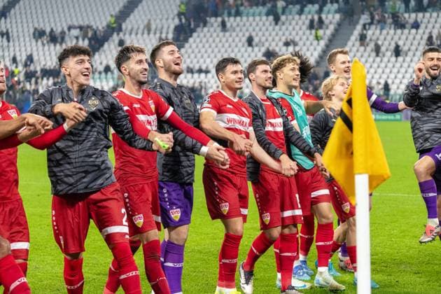 22 10 24 Juventus Turin VfB Stuttgart Italy, Turin, 22 10 2024, Football, UEFA Champions League, Juventus Turin VfB Stuttgart final cheer team team players VfB Stuttgart