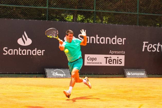 Brazilians Mateus Alves and Gustavo Heide advance in the ATP, Tennis Herren Challenger in Curitiba CURITIBA (PR) 10 22 2024- TENNIS ATP CHALLENGER CURITIBA MATEUS ALVES GUSTAVO HEIDE- Tennis player Orlando Luz during the first round match on the courts of Graciosa Country Club, in the city of Curitiba, this Tuesday, October 22, 2024. (Foto: Edson De Souza Thenews2 imago images) SPO  Copyright: xEdsonxTeodoroxDexSouzax