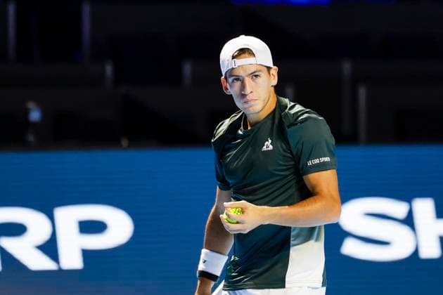 Sebastian Baez ARG , Tennis, Swiss Indoors ATP World Tour 500 , 1 16 Finals Singles, 2024, Felix Auger Aliassime CAN vs Sebastian Baez ARG , 23 10 2024, St Jakobshalle, Basel, Switzerland Basel St Jakobshalle BS Switzerland Copyright: xGrantxHubbsx
