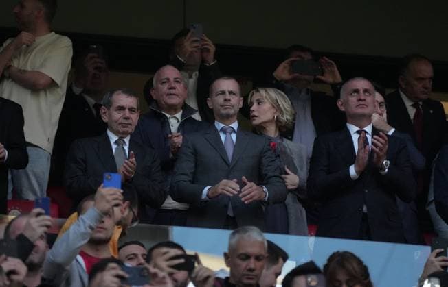 President Dursun Ozbek (L) of Galatasaray , President Aleksander Ceferin (C) of UEFA and President Ibrahim Haciosmanoglu (R) of Turkey Football Federation during the UEFA Europa League 2024 25 League Phase MD3 match between Galatasaray A.S. and IF Elfsborg at Rams Park on October 23, 2024 in Istanbul, Turkey. Istanbul Turkey Copyright: xSeskimphotox Gsaray_Elfsborg_231024 (28)