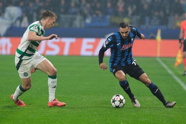 Davide Zappacosta of Atalanta BC 1907 in action during the UEFA Champions League 2024 2025 League Phase MD3 football match between Atalanta BC and Celtic FC at Gewiss Stadium on October 23, 2024, Bergamo, Italy.  Copyright: xRobertoxTommasini IPAxSportx xipx xx IPA_50882632 IPA_Agency_IPA50882632