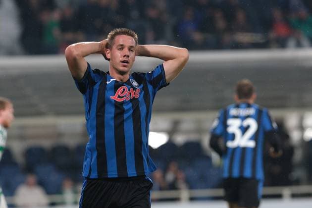 Delusion of Mario Pasalic of Atalanta BC 1907 during the UEFA Champions League 2024 2025 League Phase MD3 football match between Atalanta BC and Celtic FC at Gewiss Stadium on October 23, 2024, Bergamo, Italy.  Copyright: xRobertoxTommasini IPAxSportx xipx xx IPA_50882672 IPA_Agency_IPA50882672