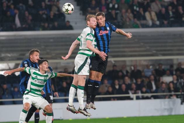 Mario Pasalic of Atalanta BC 1907 hit the ball during the UEFA Champions League 2024 2025 League Phase MD3 football match between Atalanta BC and Celtic FC at Gewiss Stadium on October 23, 2024, Bergamo, Italy.  Copyright: xRobertoxTommasini IPAxSportx xipx xx IPA_50882674 IPA_Agency_IPA50882674
