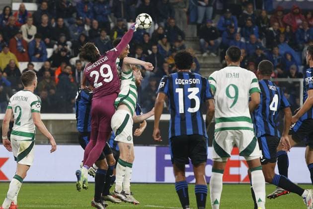 Marco Carnesecchi of Atalanta BC. makes a save during Atalanta BC vs Celtic FC, 3Ã‚Â° round of Chanpions League 2024-25, game at Gewiss stadium in Bergamo (BG), Italy, on October 23, 2024.  Copyright: xDavidexCasentini IPAxSportx xipax xx IPA_50883317 IPA_Agency_IPA50883317