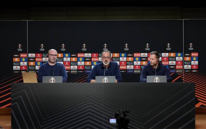 PRT, UEFA Europa League, FC Porto vs Hoffenheim 23 10 2024, Estadio Do Dragao, Porto, PRT, UEFA Europa League, FC Porto vs Hoffenheim , in the picture press conference with coach Pellegrino Matarazzo Hoffenheim and goalkeeper Oliver Baumann Hoffenheim nordphotoxGmbHx xBratic nph00250