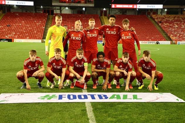Aberdeen v Puskas Akademia U19 UEFA Youth League 23-10-2024. Aberdeen players line up during the U19 UEFA Youth League match between Aberdeen and Puskas Akademia at Pittodrie Stadium, Aberdeen, Scotland on 23 October 2024. Aberdeen Pittodrie Stadium Aberdeenshire Scotland Editorial use only , Copyright: xStephenxDobsonx PSI-20678-0011