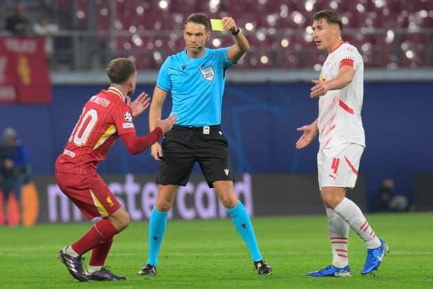 GER, Saxony, Leipzig, Champions League RB Leipzig vs Liverpool FC, CHL, UCL, Matchday, Season 2024 2025, RB Arena, f l in picture Alexis Mac Allister FC Liverpool 09 , sees yellow for foul on Willi Orban RB Leipzig 04 , 23 10 2024, Copyright: HMBxMedia UwexKoch