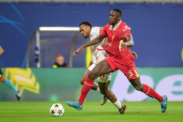 Soccer, Champions League, 20241023, RasenBallsport Leipzig FC Liverpool In the picture from l Lois OPENDA RasenBallsport Leipzig, 11 , Ibrahima KONATE Liverpool FC, 5 Leipzig Red Bull Arena Saxony Germany Copyright: Passion2Press MarkusxFischerx