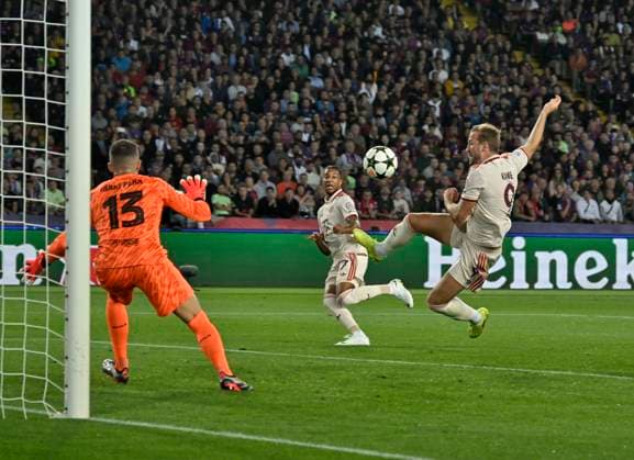 23 10 2024, Football UEFA Champions League 2024 2025, Matchday 3, FC Barcelona FC Bayern Munich, at Estadi Olimpic Lluis Companys Barcelona 1 1 by Harry Kane FC Bayern Munich vs Inaki Pena FC Barcelona DFL and DFB regulations prohibit any use of photographs as image sequences and or quasi video