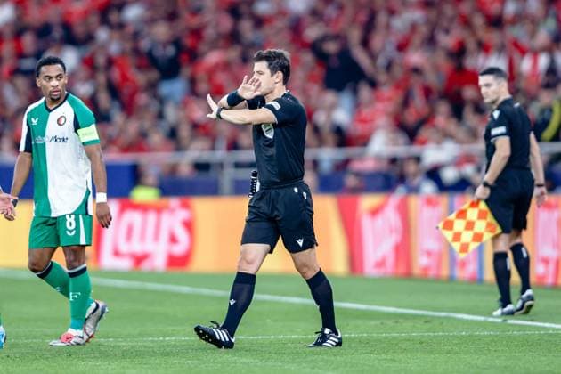 LISBON, Estadio da Luz, 23-10-2024 , season 2024 2025 , UEFA Champions League. during the match Benfica - Feyenoord, referee Umut Meler no goal Benfica - Feyenoord  x26546377x Copyright: