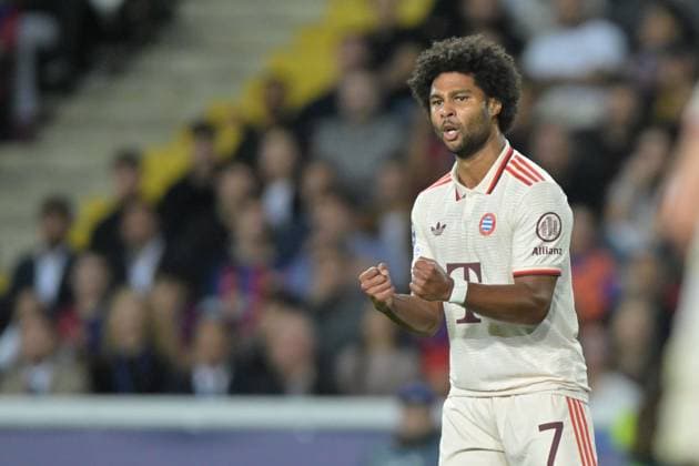 Goal celebration by Serge Gnabry 7 FC Bayern Muenchen to equalize 1 1, FC Barcelona vs FC Bayern Muenchen, Champions League, Football, Matchday 3, 23 10 2024 Barcelona Catalonia Spain Copyright: xkolbert-press FelipexMondinox