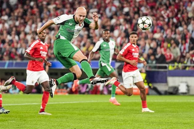 UEFA Champions League: SL Benfica v Feyenoord Lisbon - Gernot Trauner of Feyenoord during the third round of new format of the UEFA Champions League 2024 2025. The match is set between SL Benfica and Feyenoord at Estadio da Luz on 23 October 2024 in Lisbon, Portugal. Copyright: xTomxBodex
