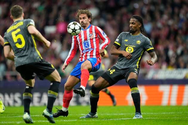 Atletico de Madrid v LOSC Lille - UEFA Champions League 2024 25 League Phase MD3 Antoine Griezmann second striker of Atletico de Madrid and France during the UEFA Champions League 2024 25 League Phase MD3 match between Atletico de Madrid and LOSC Lille at Riyadh Air Metropolitano on October 23, 2024 in Madrid, Spain. Madrid Spain  Copyright: xJosexBretonx originalFilename:bretonhernandez-atletico241023_npxn9.jpg