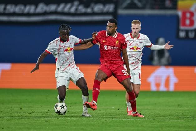 23 10 2024, Football, Champions League, Matchday 3, Season 2024 2025, RB Leipzig Liverpool FC, Amadou Haidara RB Leipzig , Ryan Gravenberch Liverpool FC , Arthur Vermeeren RB Leipzig xRHR PHOTO TKx Copyright: RHR-FOTOx RHR-FOTO TK