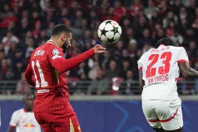 UEFA Champions League RB Leipzig vs. Liverpool FC, 23 10 24 Mohamed Salah 11, Liverpool FC at the header that the water splashes Football, UEFA Champions League, Season 2024 2025 RB Leipzig vs. Liverpool FC on 23 10 24 at the Red Bull Arena, Leipzig Copyright: xBEAUTIFULxSPORTS JanxKaeferx