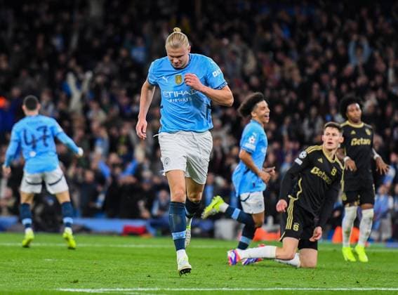 Manchester City v AC Sparta Prague UEFA Champions League Erling Haaland of Manchester City after scoring his second goal during the UEFA Champions League match at the Etihad Stadium, Manchester UK Newspapers OUT Copyright: xKarlxVallantinex FIL-20817-0038