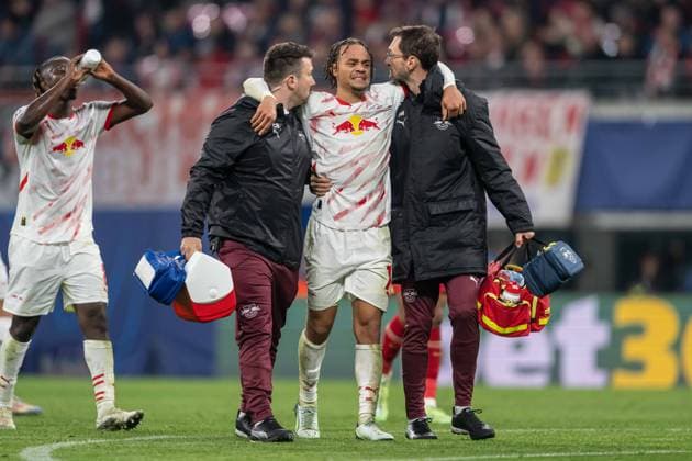 Injured Xavi Simons during UEFA Champions league match, RB Leipzig - FC Liverpool , 23. october 2024 Copyright: xMICHALxFAJT,ZOSPORTU.SKx DSC_5214