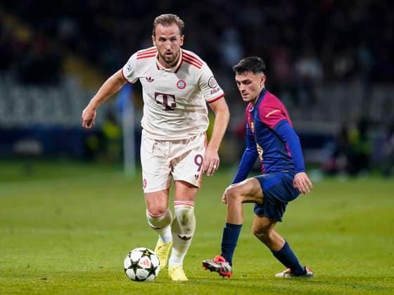 ESP: FC Barcelona, Barca and Bayern Munich. UEFA Champions League. Date 3. Harry Kane of Bayern Munich and Pedro Gonzalez Pedri of FC Barcelona during the UEFA Champions League match between FC Barcelona and Bayern Munich played at Lluis Companys Stadium on October 23, 2024 in Barcelona, Spain. kpng Copyright: xSergioxRuizx xImagox PS_241023_BAR_BAY_051