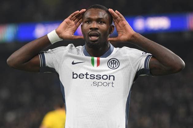 23 10 2024, Bern, Stadion Wankdorf, Uefa Champions League BSC Young Boys Inter Milan, 9 Marcus Thuram Milan celebrates his goal to make it 0 1 Bern Stadion Wankdorf Bern Switzerland Copyright: xJustPictures.ch ManuelxWinterbergerx jp-de-MaWi-MWI_2865A