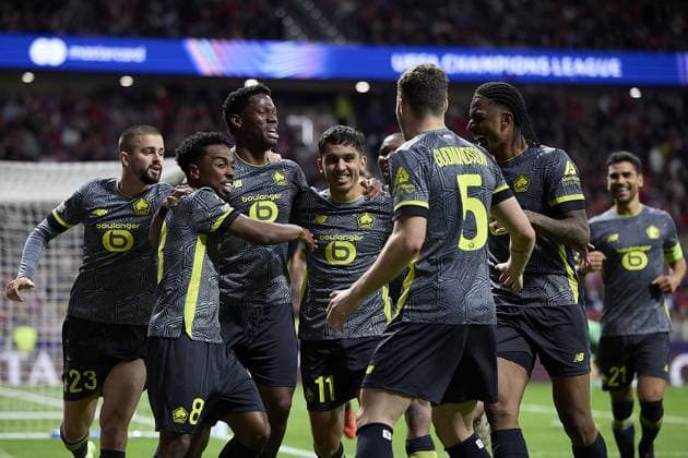 Jonathan David of Lille OSC celebrates with his team mates after scoring his team s third goal during the UEFA Champions League match between Atletico de Madrid v LSCO Lille at Riyadh Air Metropolitano Stadium on October 23, 2024 in Madrid (Photo by: LGM) FOOTBALL : Atletico de Madrid vs LSCO Lille - UEFA Ligue des Champions - 23 10 2024 LGM Panoramic 
