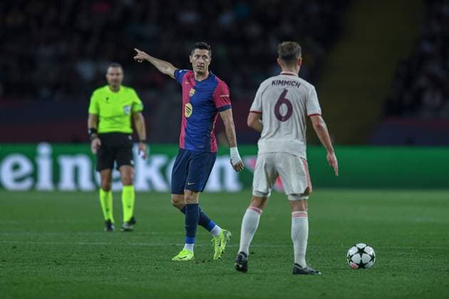 FC Barcelona, Barca v FC BAYERN MUNCHEN OLIMPIC STADIUM LLUIS COMPANYS. MONTJUIC,BARCELONA. OCTOBER 23,2024 FC BARCELONA vs FC BAYERN MUNCHEN October 23,2024 Robert Lewandowski (9) of FC Barcelona during the UEFA Champions League 2024 25 League Phase MD4 match between FC Barcelona and FC Bayern Munchen at Olimpic Stadium Lluis Companys of MontjuÃ¯c in Barcelona, Spain. Barcelona ESP Copyright: xS.xRosx