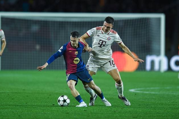 FC Barcelona, Barca v FC BAYERN MUNCHEN OLIMPIC STADIUM LLUIS COMPANYS. MONTJUIC,BARCELONA. OCTOBER 23,2024 FC BARCELONA vs FC BAYERN MUNCHEN October 23,2024 Marc Casado (17) of FC Barcelona dribbles Joao Palhinha (16) of FC Bayern München during the UEFA Champions League 2024 25 League Phase MD4 match between FC Barcelona and FC Bayern Munchen at Olimpic Stadium Lluis Companys of MontjuÃ¯c in Barcelona, Spain. Barcelona ESP Copyright: xS.xRosx