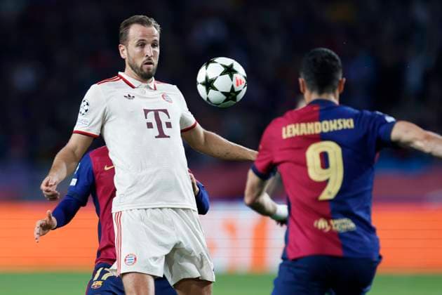 Harry Kane (Bayern), Robert Lewandowski (Barcelona), OCTOBER 23, 2024 - Football Soccer : UEFA Champions League match between FC Barcelona, Barca 4-1 Bayern Munich at the Estadi Olimpic Lluis Companys in Barcelona, Spain. Noxthirdxpartyxsales  (270895041)