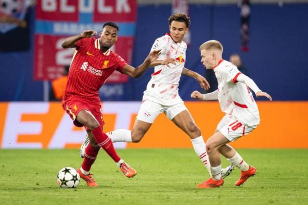 RB Leipzig v Liverpool, UEFA Champions League football, Leipzig, Germany Leipzig, Germany. 23rd, October 2024. Ryan Gravenberch (38) of Liverpool and Arthur Vermeeren (18) of RB Leipzig seen during the UEFA Champions League match between RB Leipzig and Liverpool at the Red Bull Arena in Leipzig. Germany, Leipzig  Copyright: xGonzalesxPhoto InakixEsnaolax