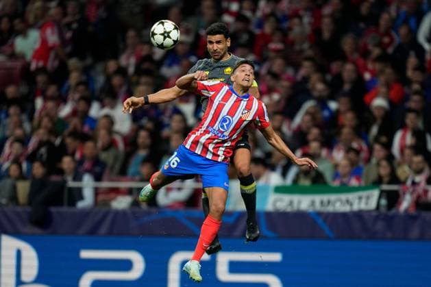 Nahuel Molina of Atletico de Madrid and Benjamin Andre of LOSC Lille Atletico de Madrid v LOSC Lille, UEFA Champios League match, date 3. Football, Riyadh Air Metropolitano Stadium, Madrid, Spain - 23 Oct 2024 Editorial use only  Copyright: xPressinphoto Shutterstockx 14811648n