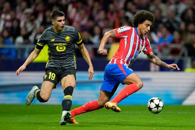 ESP: Atletico de Madrid v LOSC Lille. UEFA Champions League. Date 3. Matias Fernandez-Pardo of LOSC Lille and Axel Witsel of Atletico de Madrid during the UEFA Champions League match between Atletico de Madrid v LOSC Lille played at Riyadh Air Metropolitano Stadium on October 23, 2024 in Madrid, Spain. kpng Copyright: xCesarxCebollax xPRESSINPHOTOx PS_241023_ATM_LIL_1264