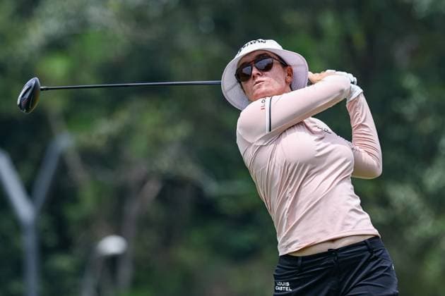 KUALA LUMPUR, - OCTOBER 24: Hannah Green of Australia play a shot during the first round of the 2024 LPGA, Golf Damen Maybank Championship held at Kuala Lumpur Golf and Country Club in Kuala Lumpur, Malaysia. (Photo by Hazrin Yeob Men Shah Icon Sportswire) GOLF: OCT 24 LPGA Maybank Championship EDITORIAL USE ONLY Icon3782410244751
