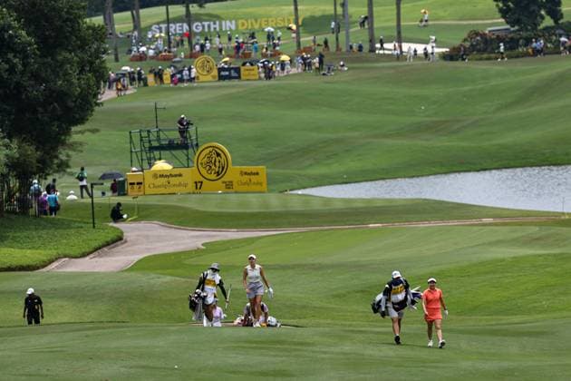 KUALA LUMPUR, - OCTOBER 24: Nataliya Guseva and Lucy Li of United States of America during the first round of the 2024 LPGA, Golf Damen Maybank Championship held at Kuala Lumpur Golf and Country Club in Kuala Lumpur, Malaysia. (Photo by Hazrin Yeob Men Shah Icon Sportswire) GOLF: OCT 24 LPGA Maybank Championship EDITORIAL USE ONLY Icon3782410245184