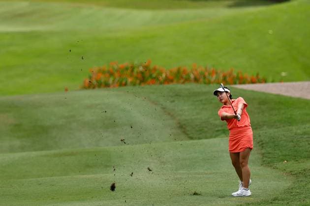 KUALA LUMPUR, - OCTOBER 24: Lucy Li of United States of America play a shot during the first round of the 2024 LPGA, Golf Damen Maybank Championship held at Kuala Lumpur Golf and Country Club in Kuala Lumpur, Malaysia. (Photo by Hazrin Yeob Men Shah Icon Sportswire) GOLF: OCT 24 LPGA Maybank Championship EDITORIAL USE ONLY Icon3782410245228