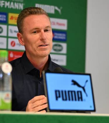 24 10 2024 SpVgg Greuther Fürth Fuerth season 2024 2025 Media event Press conference ahead of the league match against FC Schalke 04 xwoxzix Leonhard Leo Haas Coach SpVgg Greuther Fürth