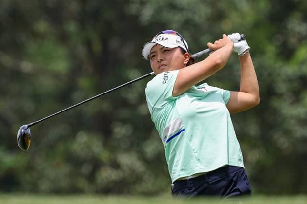 KUALA LUMPUR, - OCTOBER 24: Jin Young Ko of Republic of Korea play a shot during the first round of the 2024 LPGA, Golf Damen Maybank Championship held at Kuala Lumpur Golf and Country Club in Kuala Lumpur, Malaysia. (Photo by Hazrin Yeob Men Shah Icon Sportswire) GOLF: OCT 24 LPGA Maybank Championship EDITORIAL USE ONLY Icon3782410244096