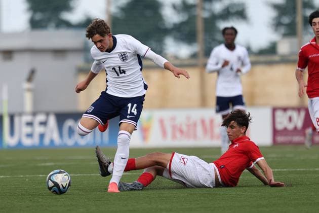 England v Malta - Under-17 Championship UEFA Qualifying 2025 Max Dowman of England moves away with the ball past Sami Abo Assaf of Malta during the UEFA European Under-17 Championship 2025 Group 1 qualifying soccer match between England and Malta at the Centenary Stadium in Ta Qali, Malta, on October 24, 2024. Rabat Ta Qali Malta  Copyright: xDomenicxAquilinax originalFilename:aquilina-englandv241024_npNmJ.jpg