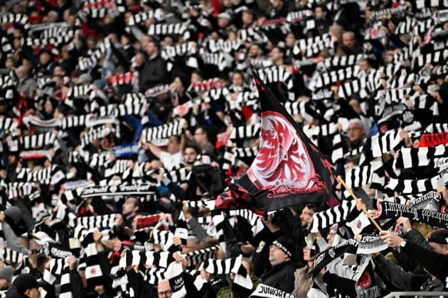 24 10 2024, xsltx, Football UEFA Europa League, Eintracht Frankfurt Rigas Futbola Skola emspor, v l Fans Eintracht Frankfurt, Mood, Scarves, DFL DFB REGULATIONS PROHIBIT ANY USE OF PHOTOGRAPHS as IMAGE SEQUENCES and or QUASI VIDEO Frankfurt am Main
