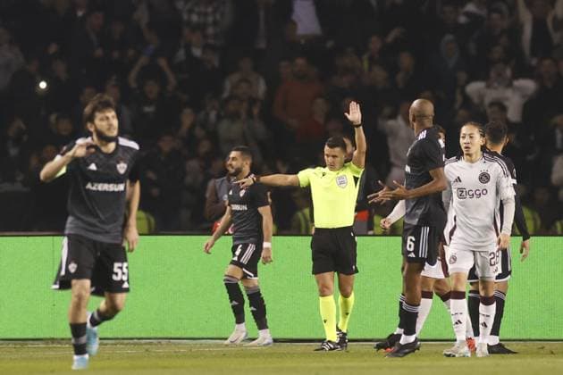 BAKOE, 24-10-2024, Tofiq Bahramov Stadium , season 2024 2025 , Europa League match between FK Qarabag and Ajax. Qarabag player Leandro Andrade scores the 1-0 but is disallowed for offside Qarabag - Ajax  x26552867x Copyright: