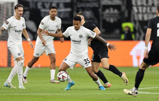 24 10 2024, Football UEFA Europa League, Eintracht Frankfurt FC Riga FS RFS, emonline, emspor, v l , Tuta Lucas Silva Melo Eintracht Frankfurt , Janus Ikaunieks FK RFS DFL DFB REGULATIONS PROHIBIT ANY USE OF PHOTOGRAPHS AS IMAGE SEQUENCES AND OR QUASI VIDEO xdcx Copyright: HMBxMedia