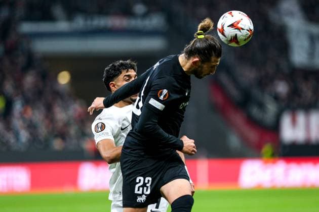 Herdi Prenga Rigas FS, 23 in duel with Omar Marmoush Eintracht Frankfurt, 07 , GER, Eintracht Frankfurt vs Rigas FS, Football, UEFA Europa League, Matchday 3, Season 2024 25, 24 10 2024 GER, Eintracht Frankfurt vs Rigas FS, Football, UEFA Europa League, Matchday 3, Season 2024 25, 24 10 2024 Frankfurt Copyright: xEibner-Pressefoto FlorianxWieganx EP_FWD