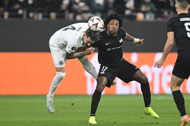 Soccer UEFA Europa League Matchday 3 Eintracht Frankfurt Rigas FS on 24 10 2024 at Deutsche Bank Park in Frankfurt Robin Koch Frankfurt , left Cedric Kouadio Rigas , right xJKx