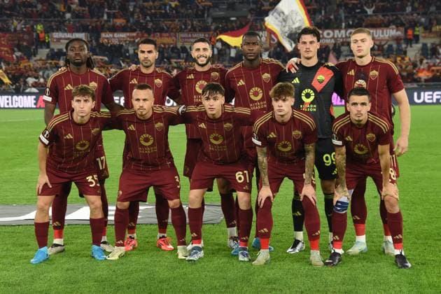 Soccer, Europa League first qualifying round , Roma v Dynamo Kiyv Roma team players pose for a group photo during the Europa League first qualifying round - 3rd leg match between Roma v Dynamo Kiyv at Olympic stadium, Italy, Oct 24th, 2024. Imago-Images Emmefoto Copyright: xImago-Images Emmefotox